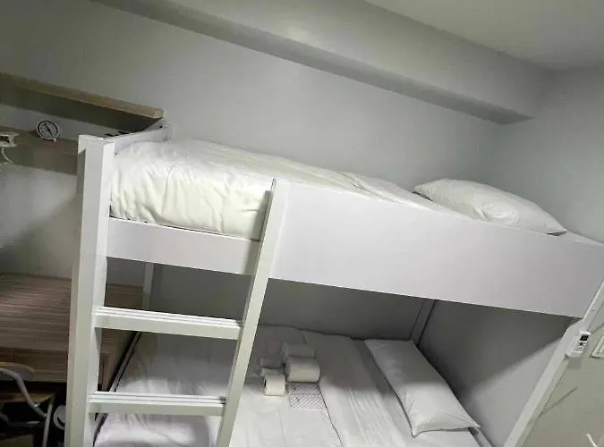 Iza's Apartamento Manila